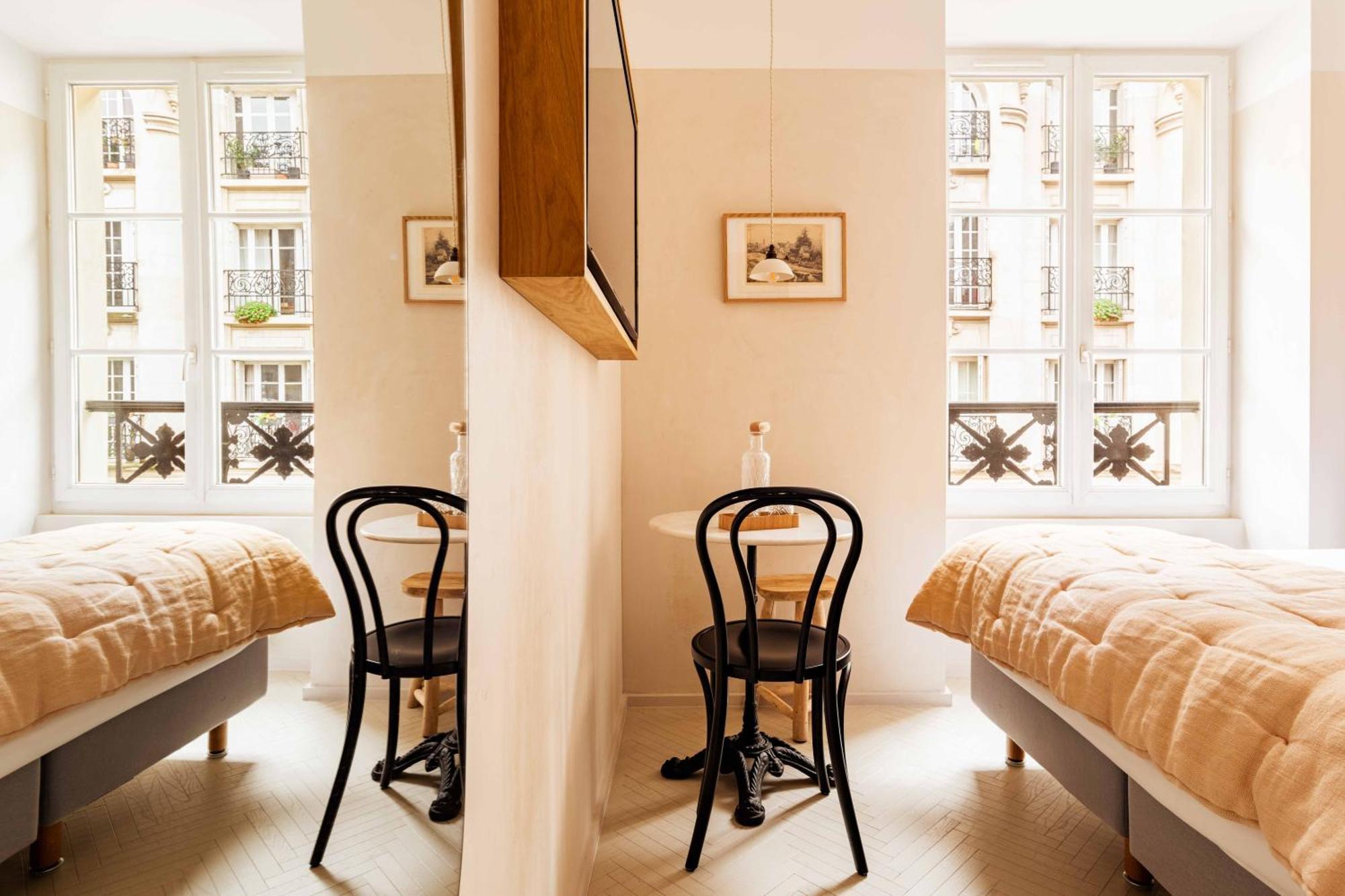 Hotel Maison Traversiere Paris Oda fotoğraf